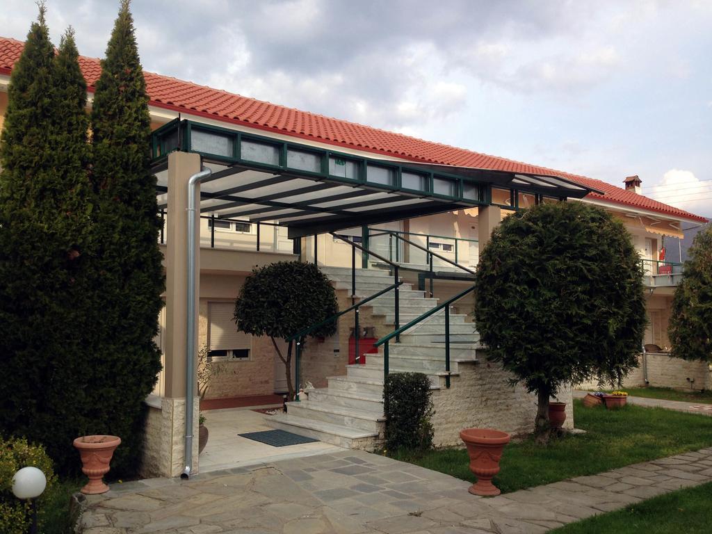 Hotel Galaxy Krepeni Extérieur photo