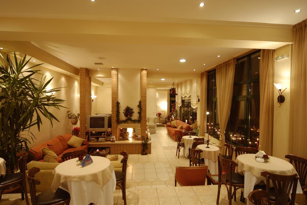 Hotel Galaxy Krepeni Extérieur photo