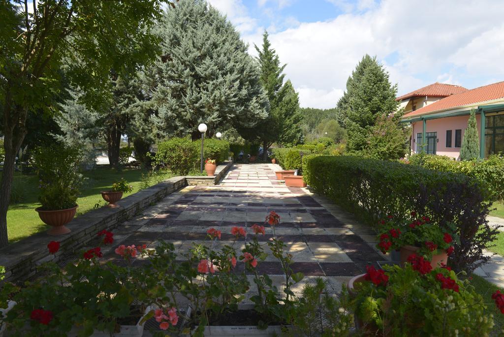 Hotel Galaxy Krepeni Extérieur photo
