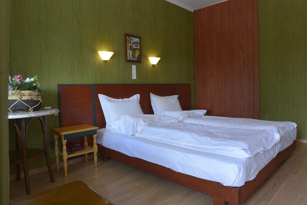Hotel Galaxy Krepeni Extérieur photo