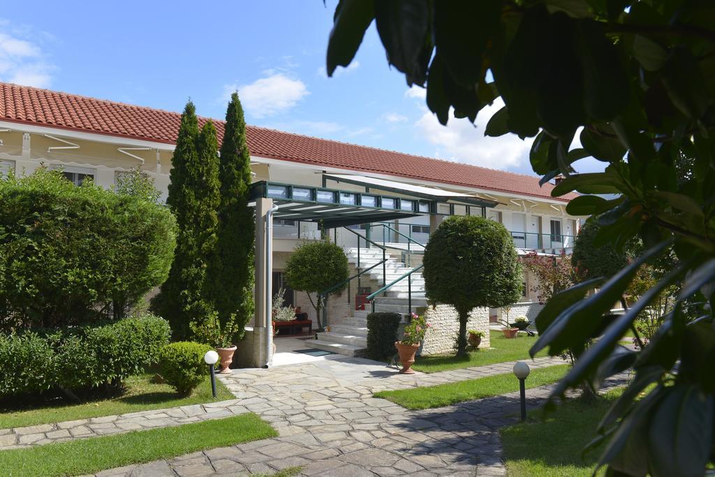 Hotel Galaxy Krepeni Extérieur photo